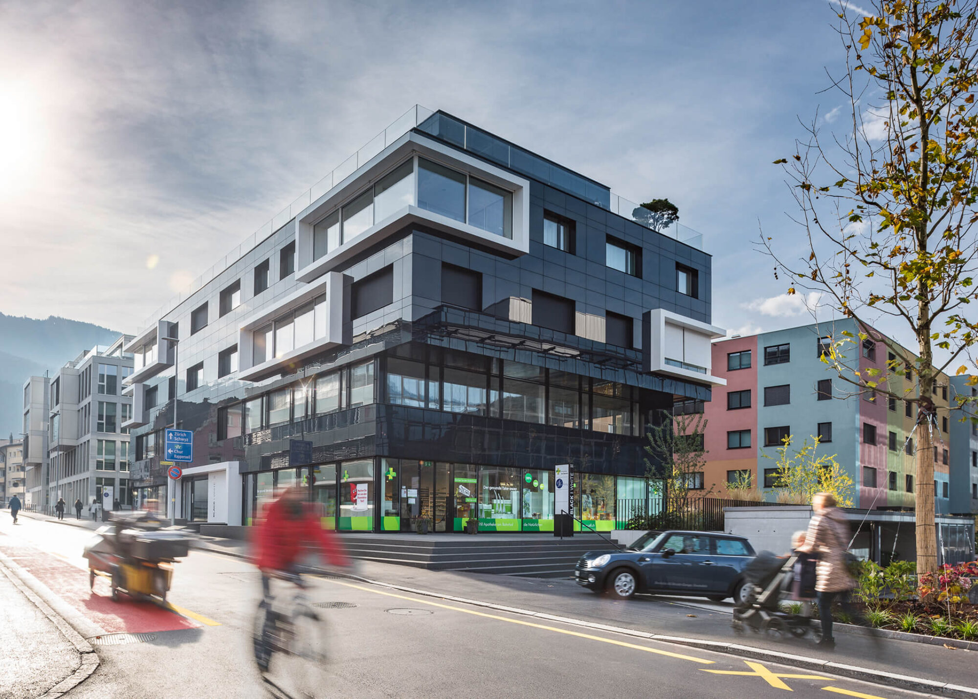 720 Grad Architekten - Black and White